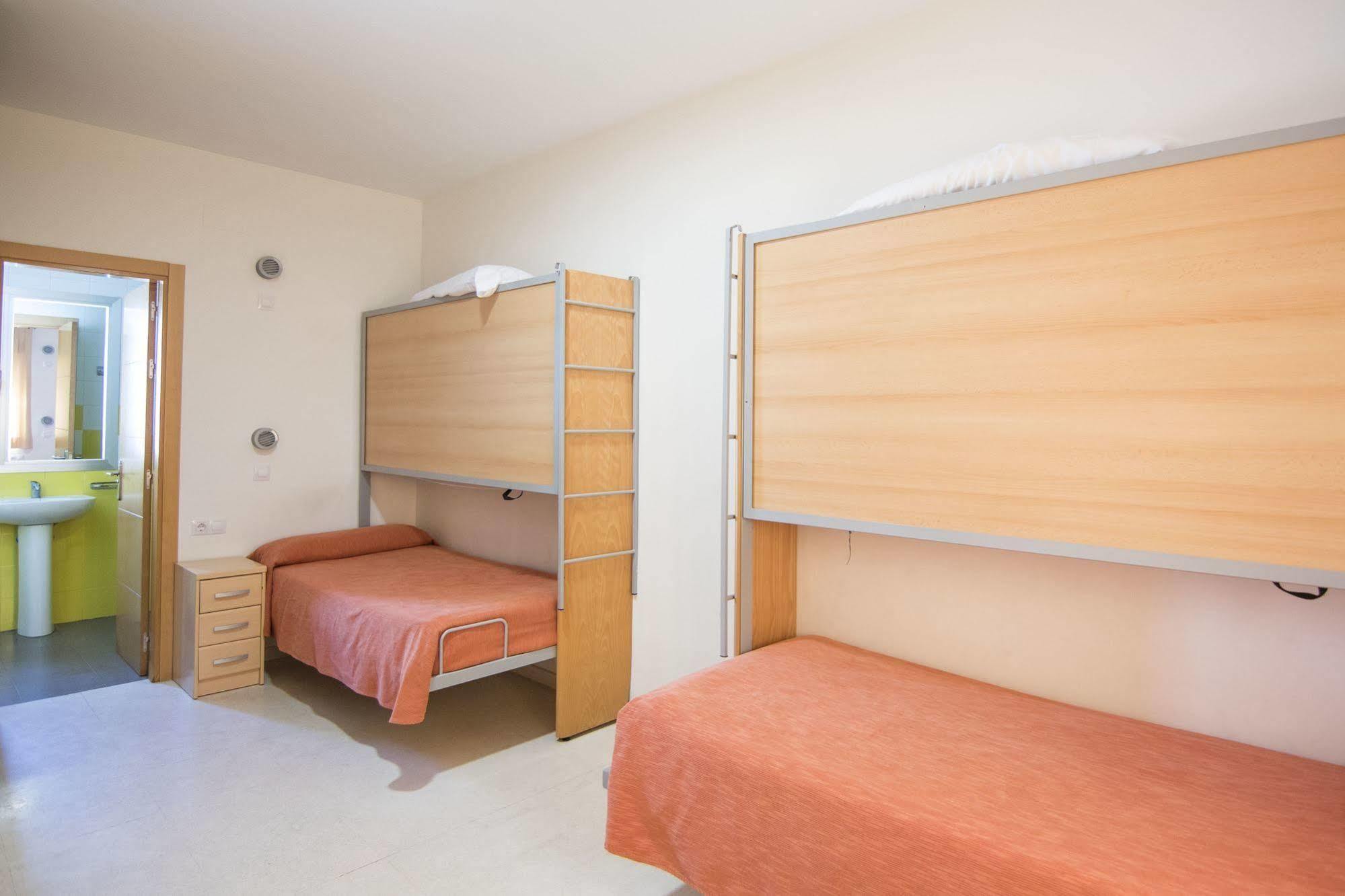 Hotel Inturjoven Youth